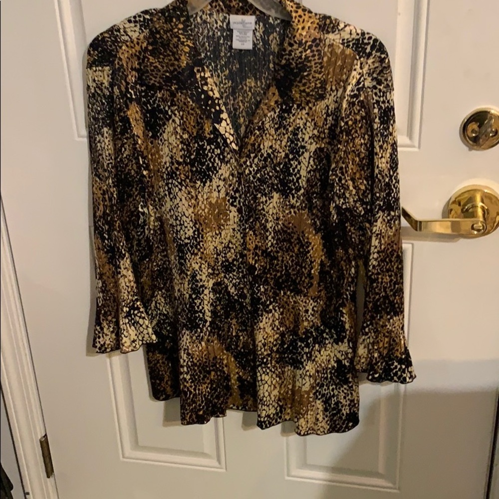 Jaclyn Smith faux snakeskin blouse. Bell sleeves.